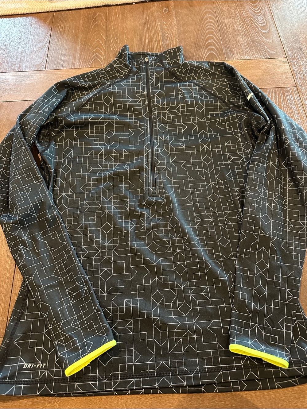 Women’s Black Geometric Half-Zip Performance Jacket